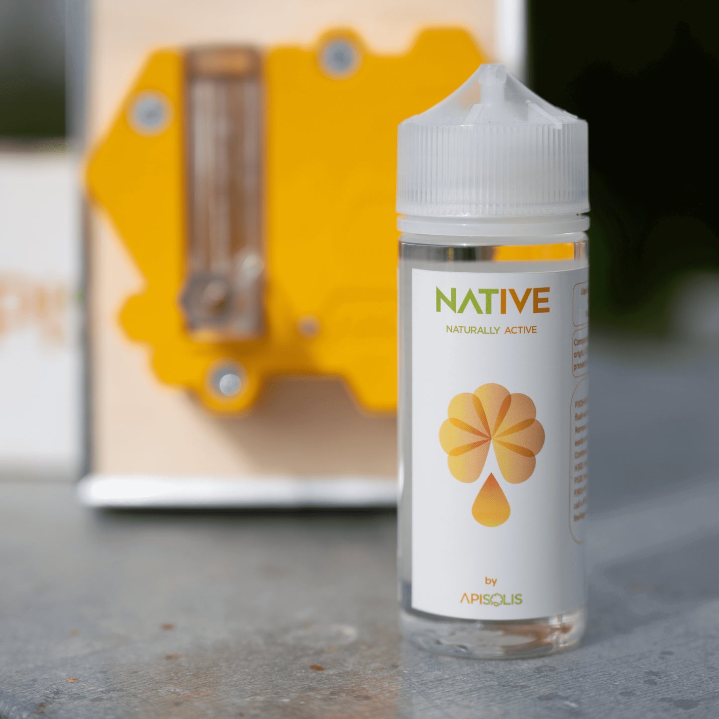 The Native solution used in the Apisolis vaporizer. 